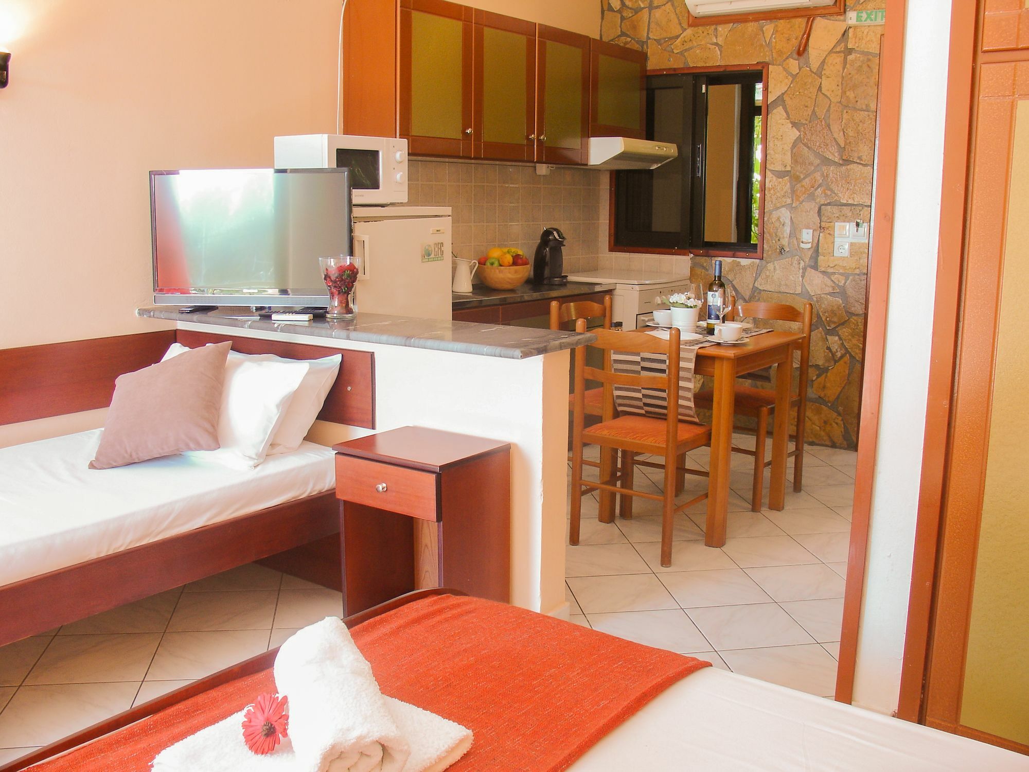 פרבזה Ionian P Apartments מראה חיצוני תמונה